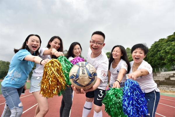 华南农大98级某班二十周年聚会